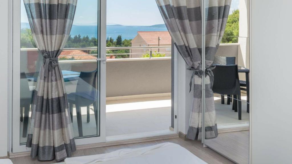 Apartment Zaja Seget Vranjica