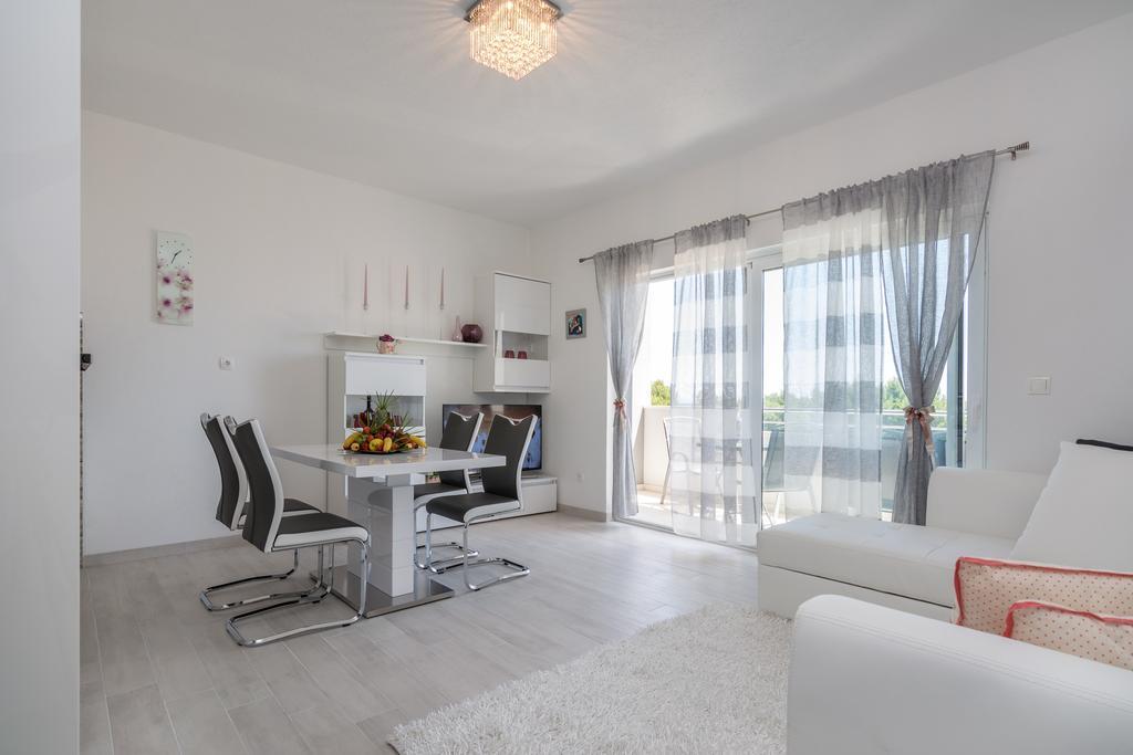 Zaja Apartment *