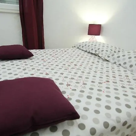 Apartments Zaja Seget Vranjica Room photo